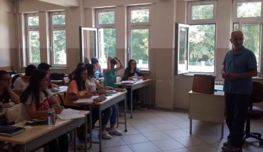 Mevlana Meslek Lisesi’nde rekor doluluk Mevlana Meslek Lisesi’nde rekor doluluk